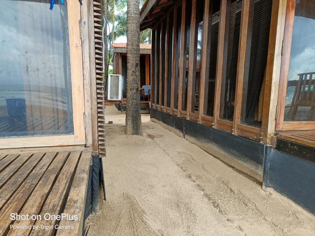 Dunhill Beach Resort Agonda Exterior foto